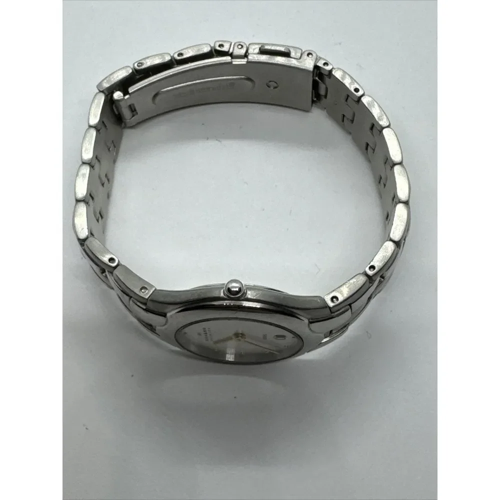 Skagen 202SSX Women's Silver Stainless Steel Analog Dial Quartz Watch JNA949